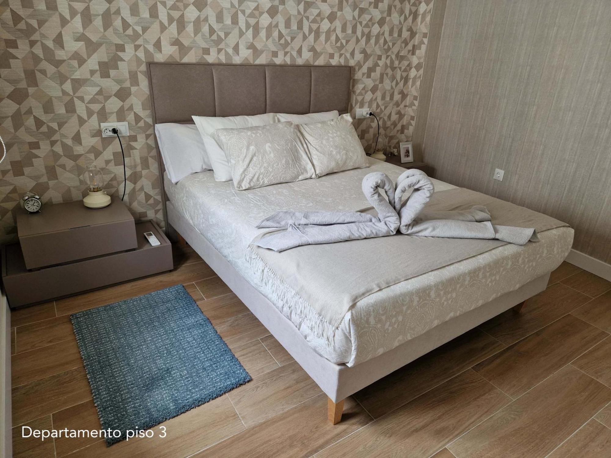 Virgen De Gracia Apartments مالقة المظهر الخارجي الصورة