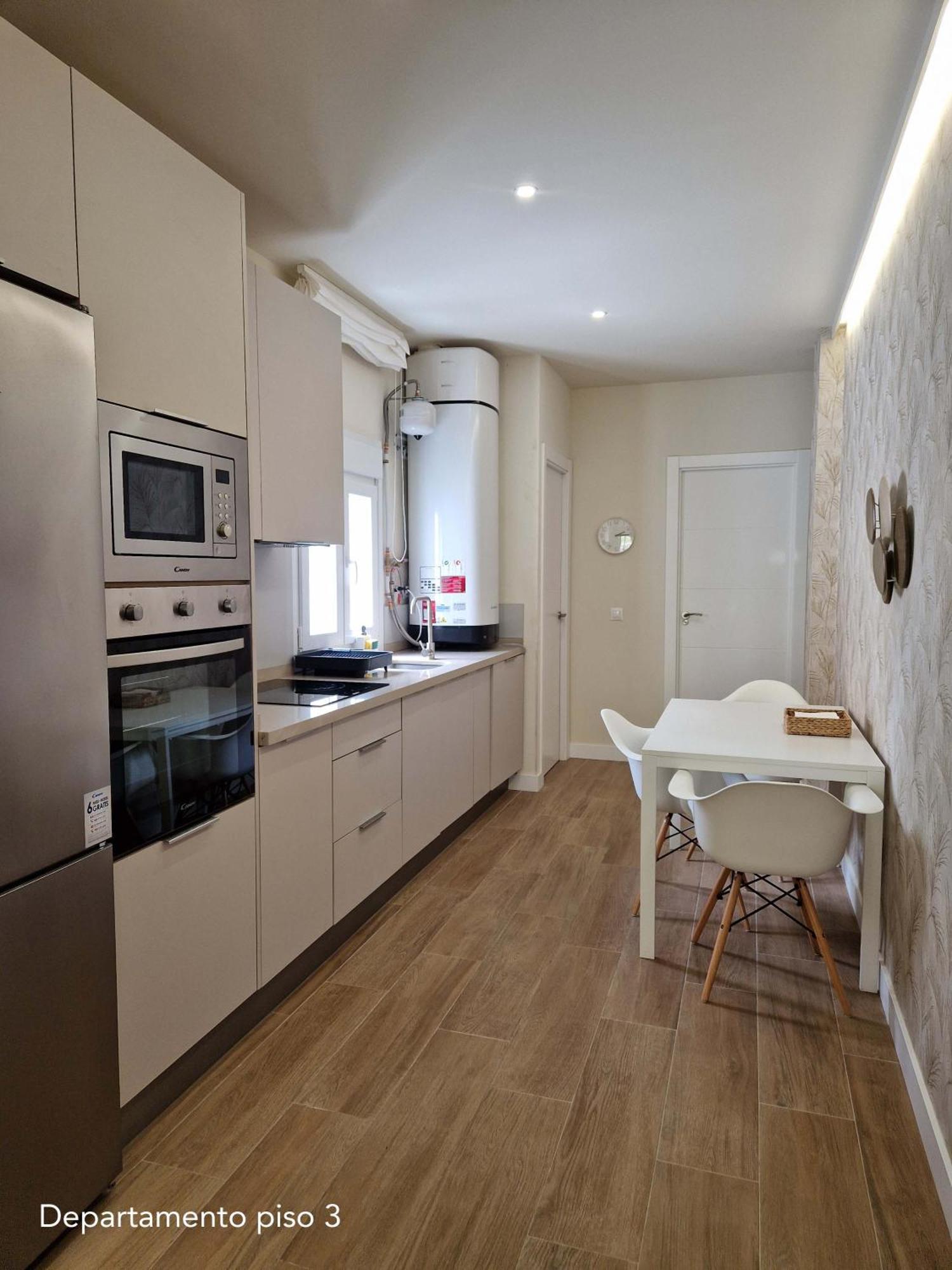 Virgen De Gracia Apartments مالقة المظهر الخارجي الصورة
